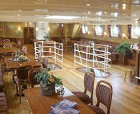 The main saloon on Atlantis