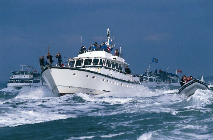 new-website-luxury-classic-motor-vessels